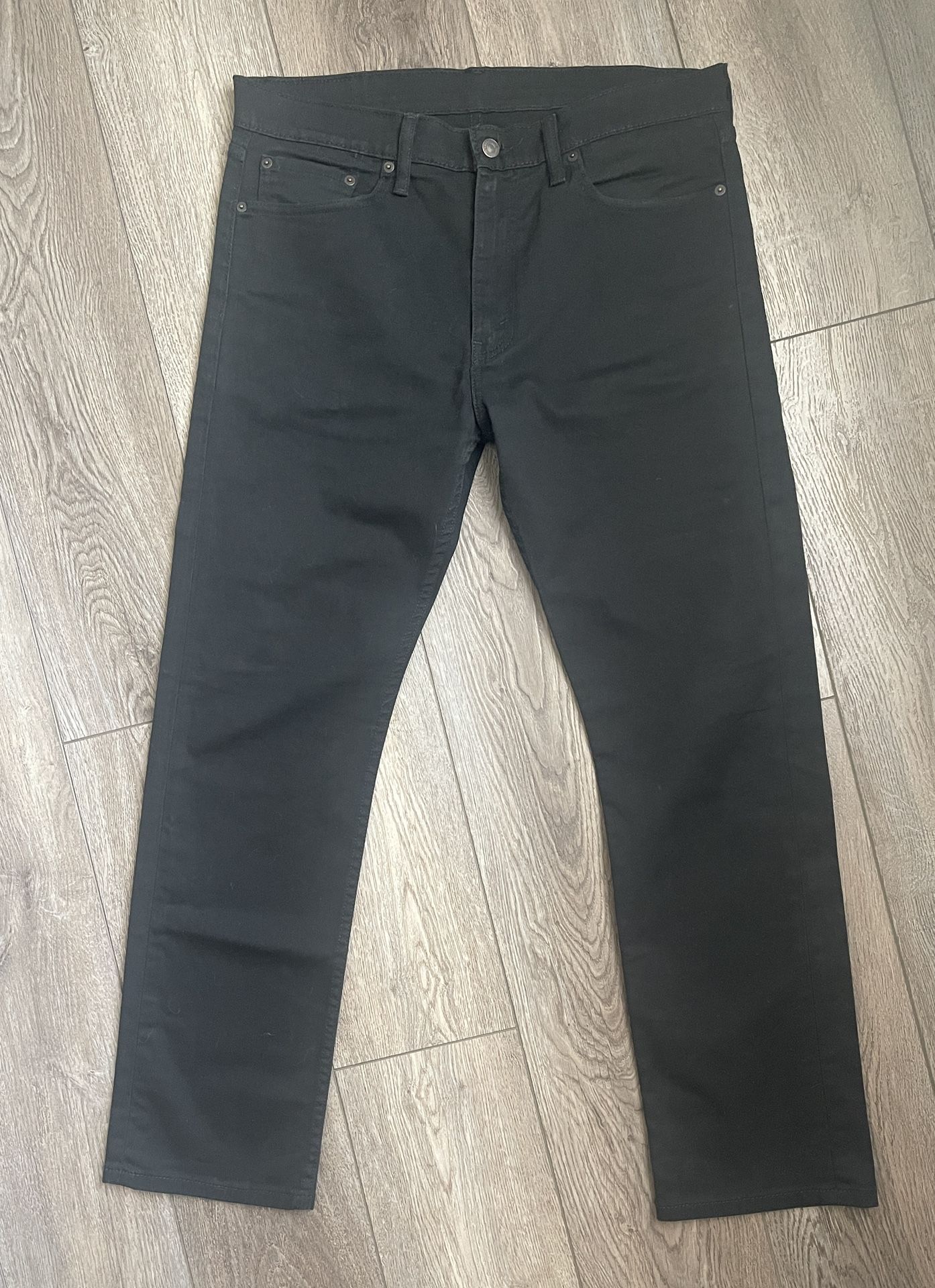 Levi's 513 Slim Straight Mens 34x30 Jeans Black Denim Cotton Pants New without Tags