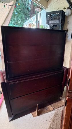 Free 4-drawers Dresser plus a TV-computer entertainment center