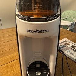 Baby Brezza Pro Advanced Formula Dispenser Machine
