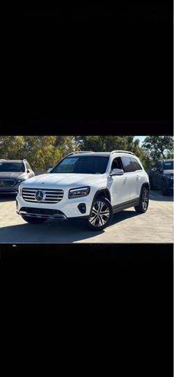 2026 Mercedes-Benz GLB-Class
