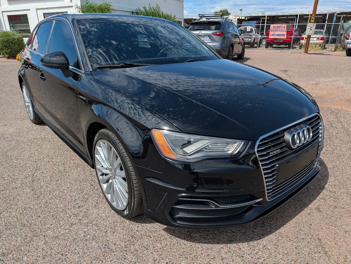 2016 Audi A3 e-tron