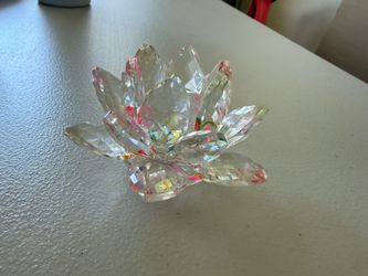 🌸 Crystal Lotus Decorative Accent – $10  🚚 Move-Out Sale!