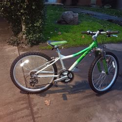 K2 Teens Mountain Bike 24"
