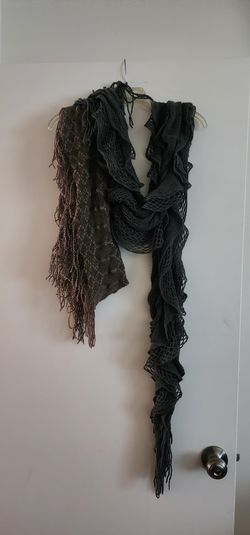 Scarfs