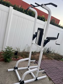 Power Tower Pull Up Bar and Dip Station