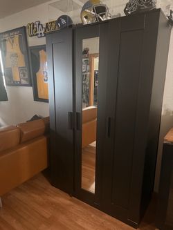 Wardrobe Closet