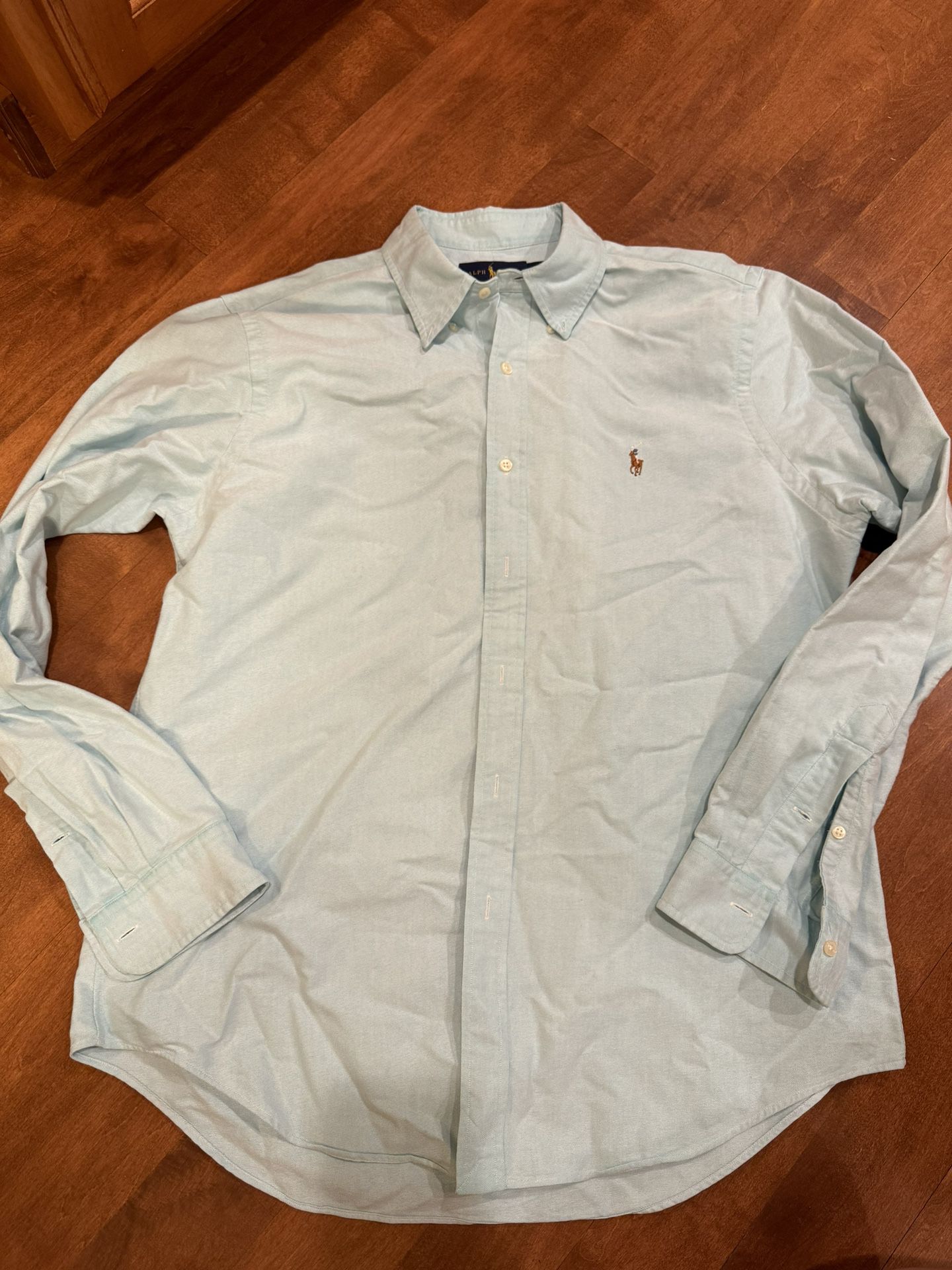 Women’s Ralph Lauren, Casual Button-Down Shirt Shipping Available