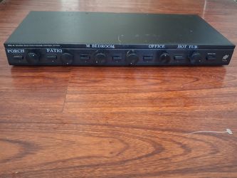 The Niles SVL-6 multi zone controller .