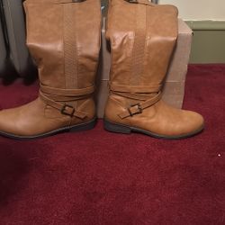 Women’s Boots 