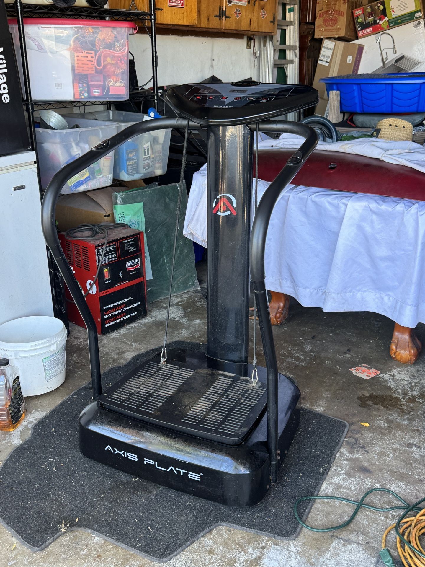 Axis Plate - Whole Body Vibration Platform - Training and Vibrating - Exercise Fitness Machine