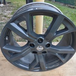 12-14 Nissan Maxima 19" RIM (( ONLY 1 AVAILABLE)) OEM