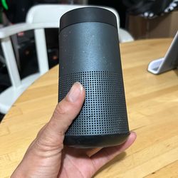 BOSE : Bose SoundLink Revolve II Portable Bluetooth Speaker