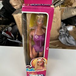 1981 Sensational Malibu Barbie