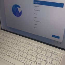 Dell XPS 9500 Touchscreen Laptop