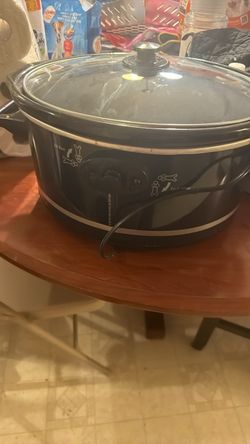 Black Slow Cooker with Glass Lid