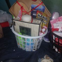 Valentine's Sweetheart Gift Basket For Her