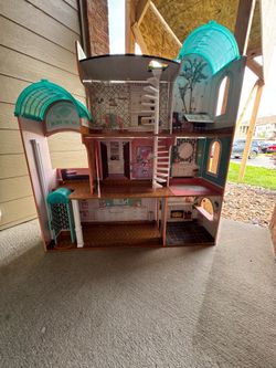 Doll house