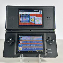  Nintendo DS Lite With Over 500+Games 