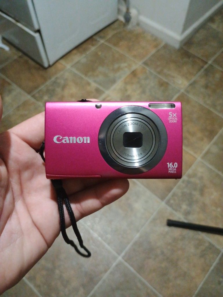 Cannon Digital Camera