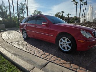 Mercedes-Benz C-Class Wagon Red 97000KMILES ORIGINAL