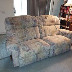 Lazy boy Love Seat ,