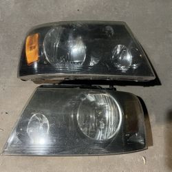04-08 Ford F-150 Headlights 