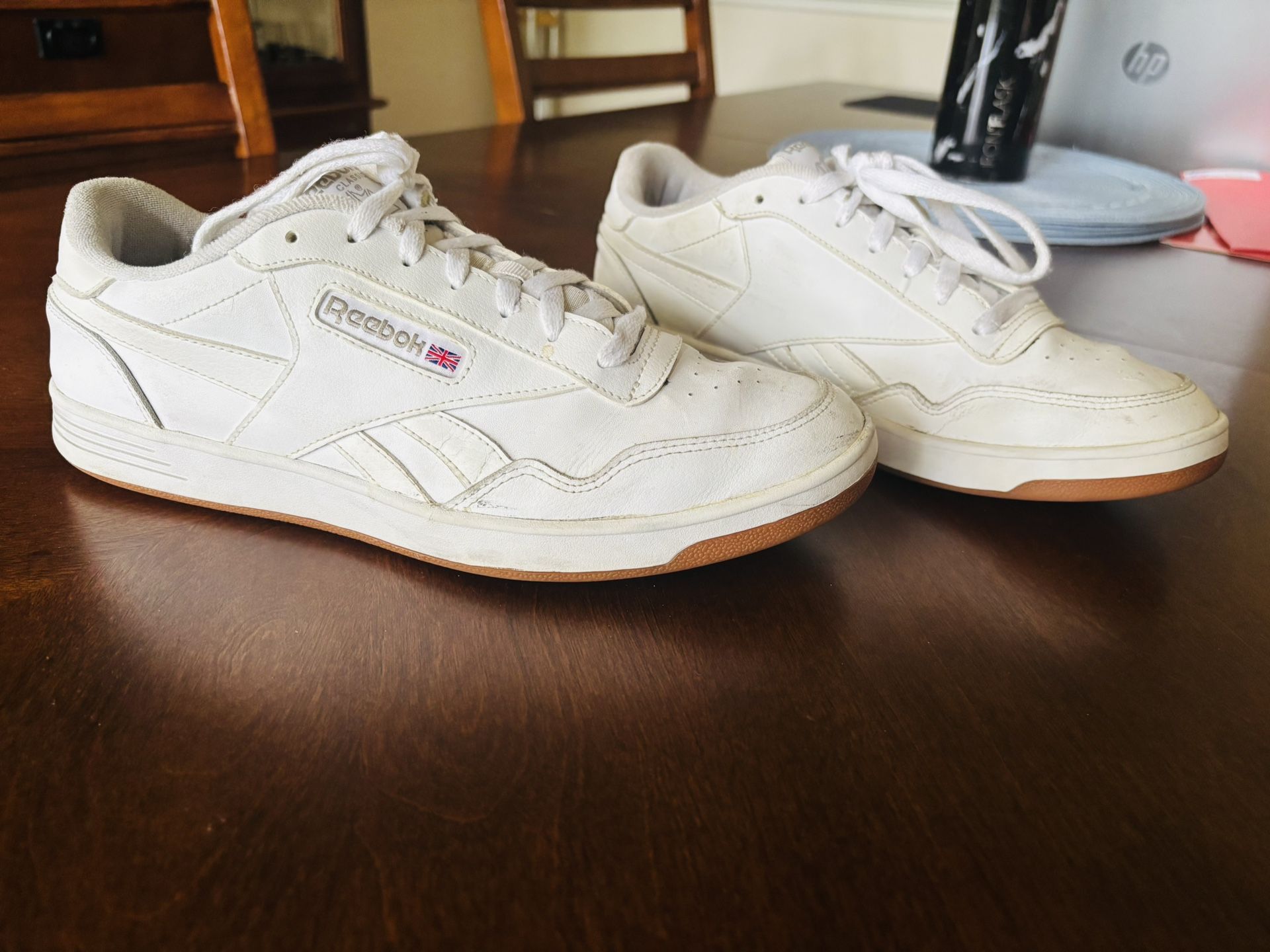 Reebok Classic Leather Sneakers (Size 10.5M)