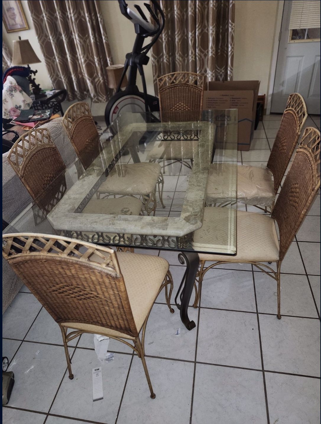 Dining Table Set