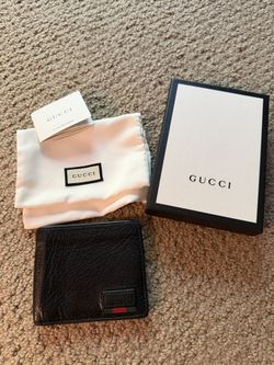 Gucci Men’s Leather Wallet