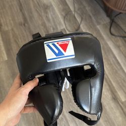 Winning headgear