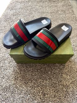 Gucci slides