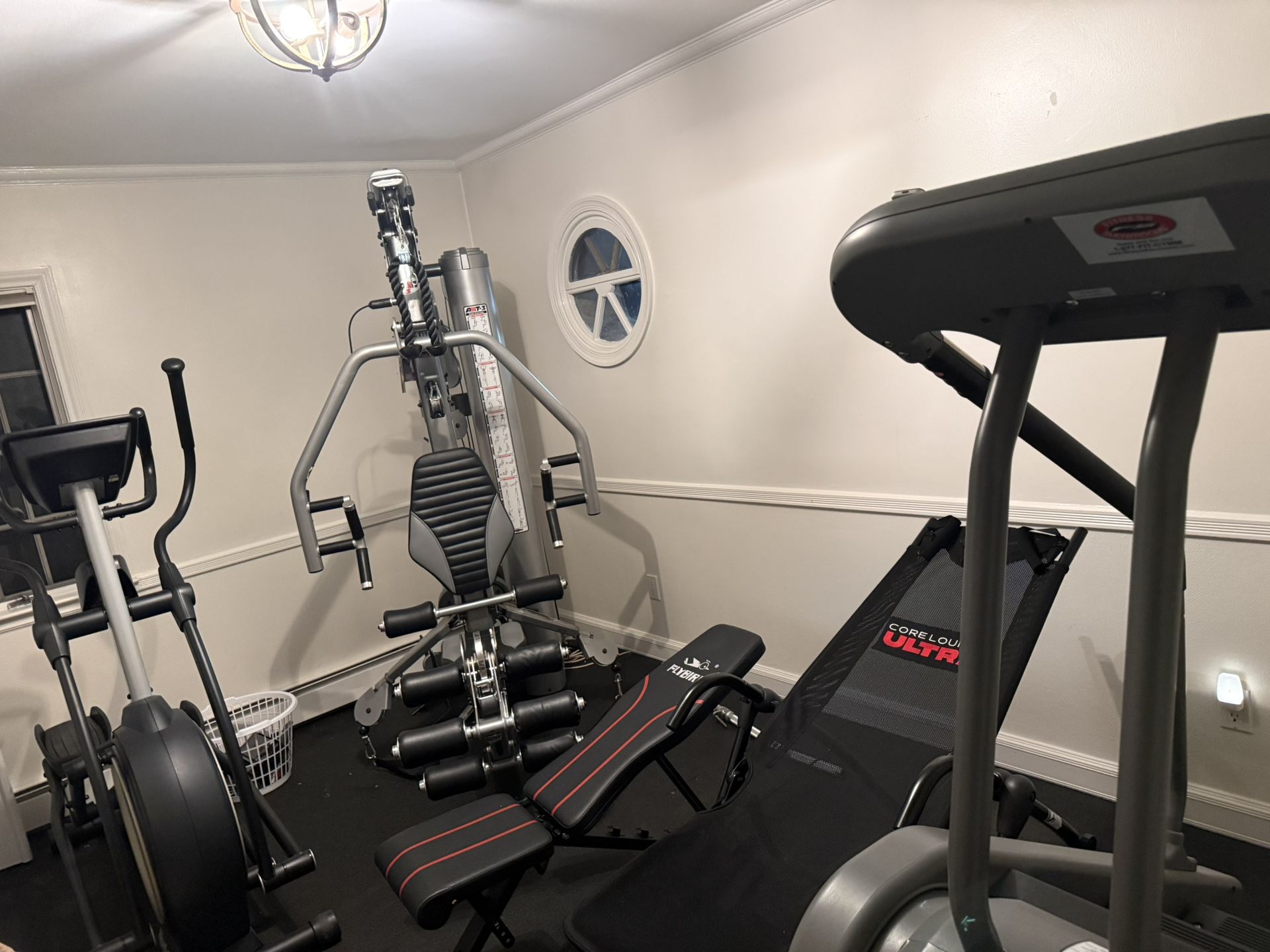 Weight Room Equipment 