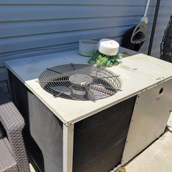 Aire Buenas Condiciones 3 1/2 Ton