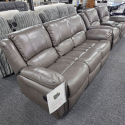 Leather recliner sofa and love seat 🚚WE DELIVER🚚