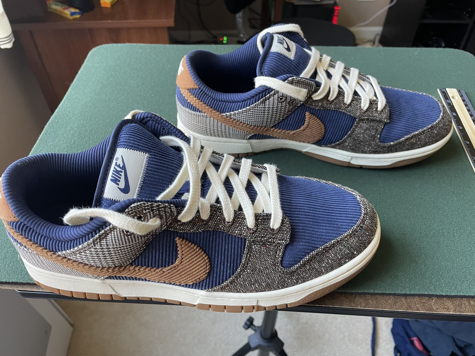Size 9.5 🔥 Nike Retro Dunk Low Tweed Corduroy/Midnight Navy