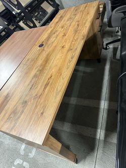 Wood Grain Office Desk with Drawers