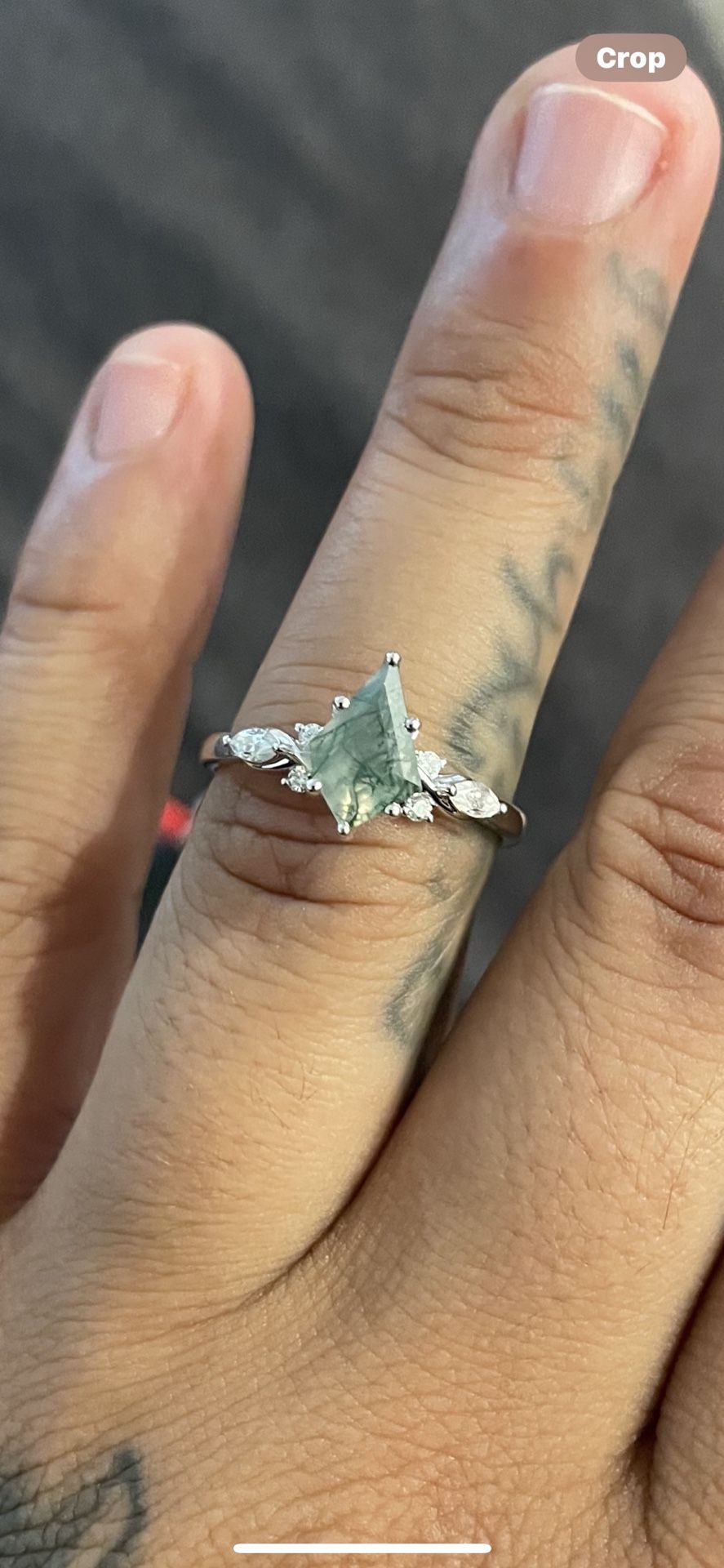 Mollyjewerly US Kite Cut Moss Agate With Moissanite Accents 10k White Gold Ring Size 8
