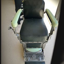 1950’s Barber Chair. Very Rare. 