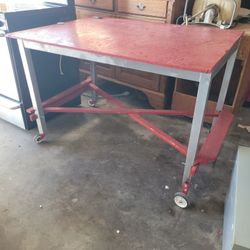 Garage Workshop Tables