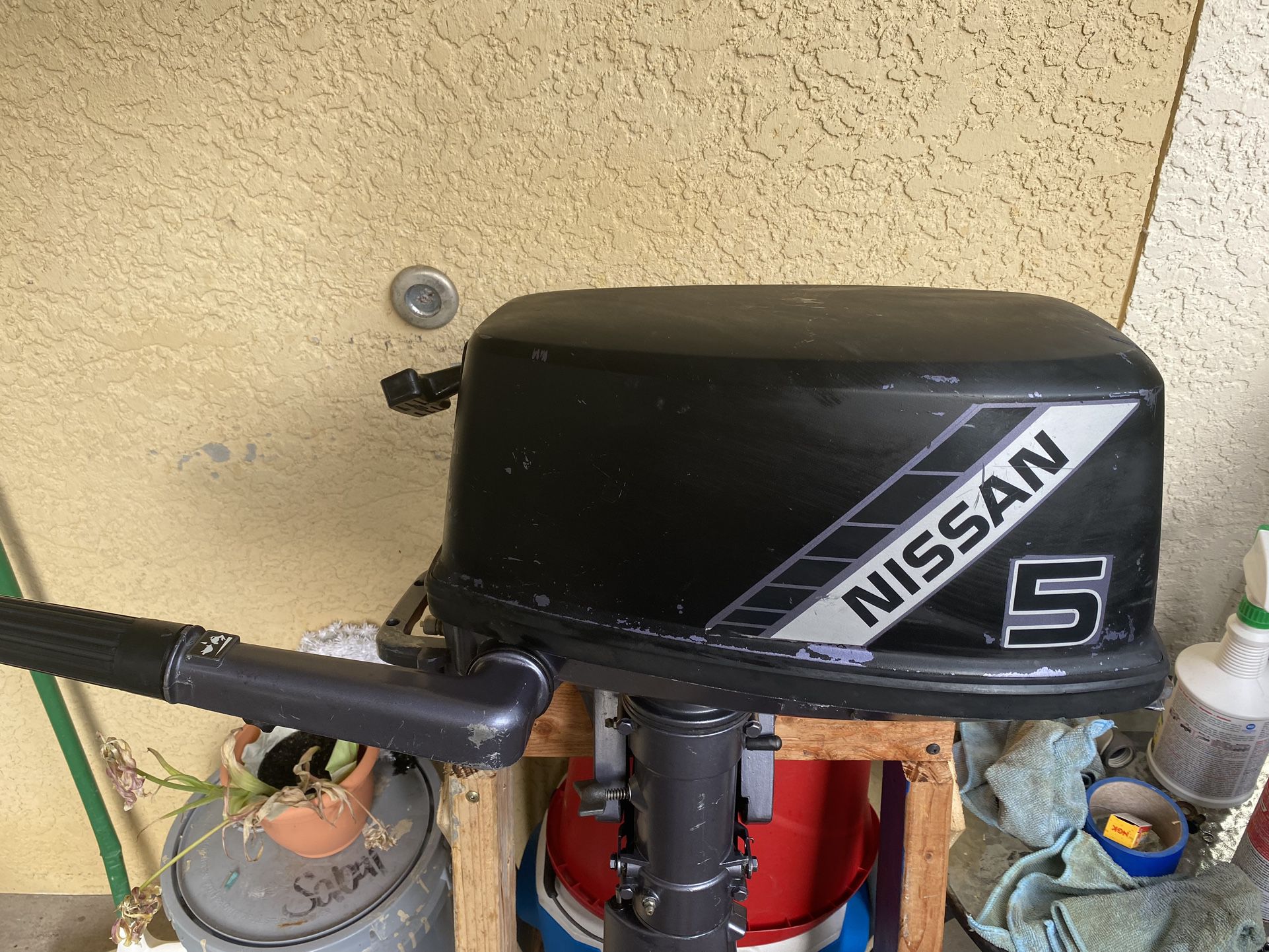 1998 Nissan 5HP OUTBOARD MOTOR FOR SALE