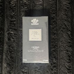 Creed Aventus 