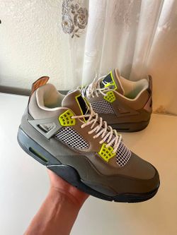 Jordan 4’s