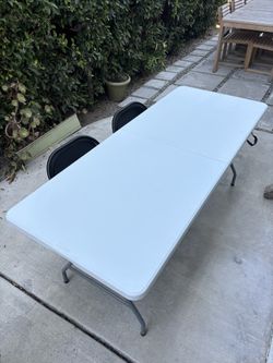 Peakform Folding Table