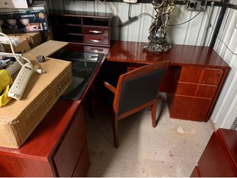 Home Office Desk and Filing cabinets