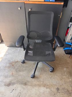 Four Black Mesh Office Chair with Armrests