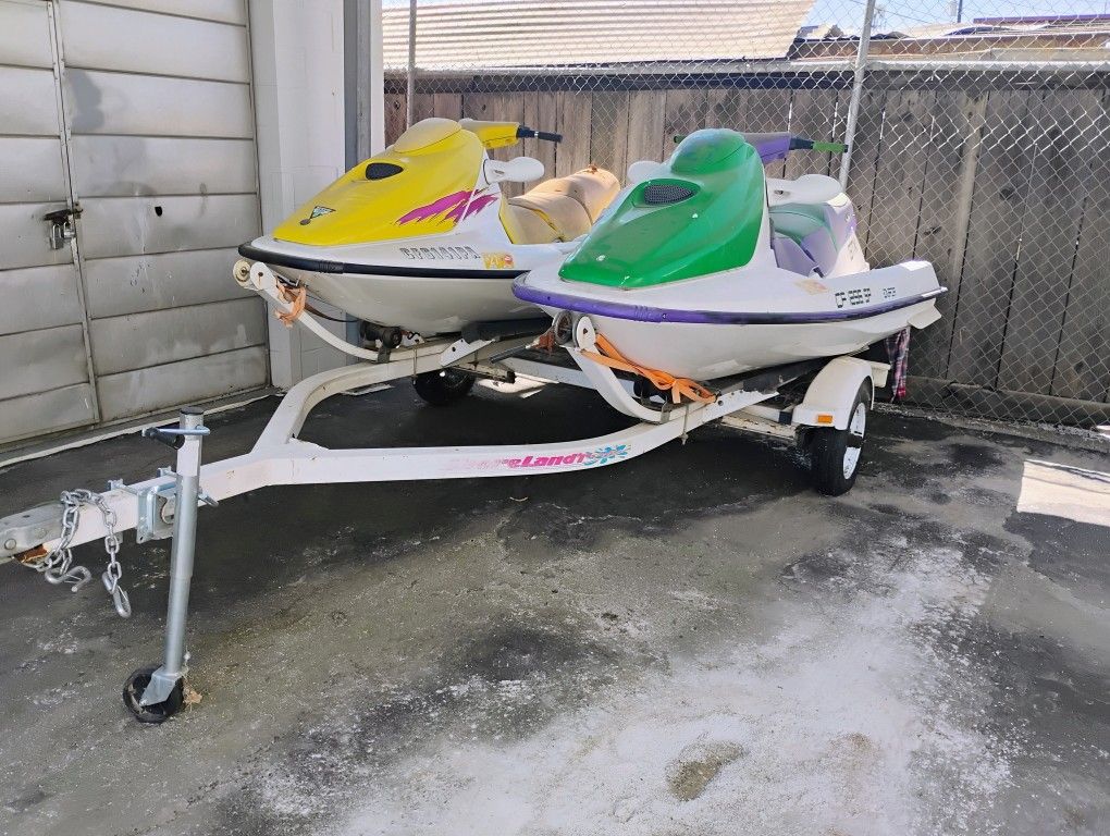 Lien Sale Jet's Skis Boats . Cars And Motorcycles