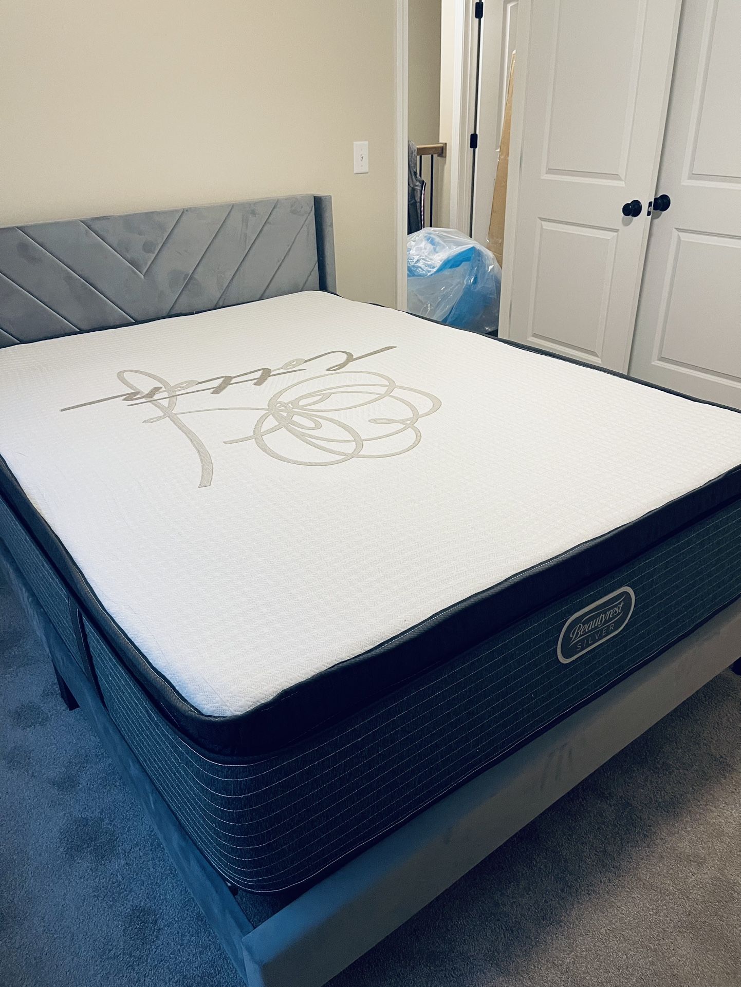  BRANDED Queen Pillow Top 13”New Delivery 🚚 Available 