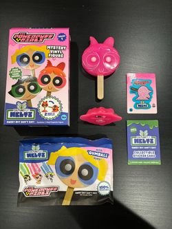 CultureFly MELTZ The Powerpuff Girls Mystery Vinyl Popsicle Figure - Blossom Sparkle Chase 1