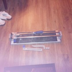 Kobolt Tile Cutter