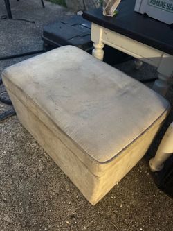 Ottoman with storage